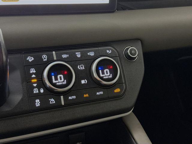 2024 Land Rover Defender 110 P300