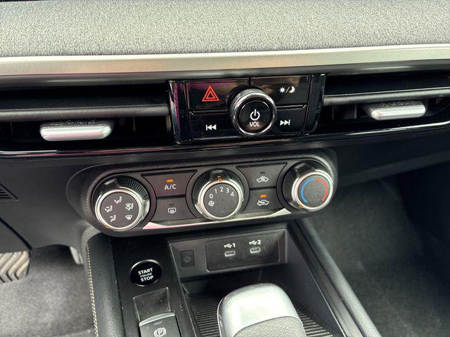 2025 Nissan Kicks SV Intelligent AWD