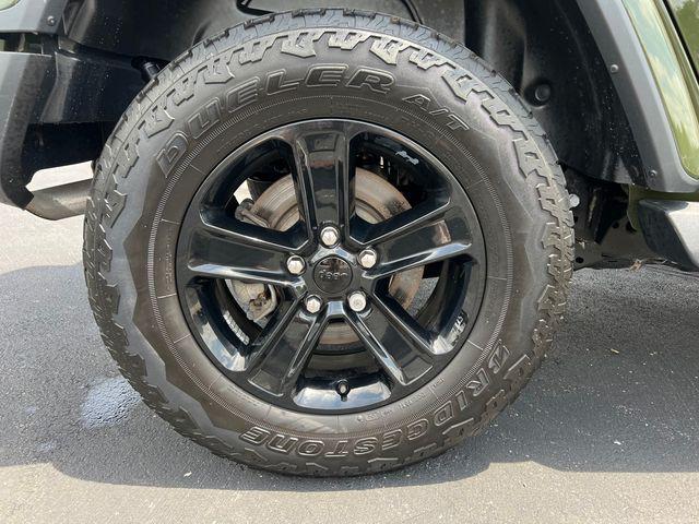 2023 Jeep Wrangler 4-Door Sahara Altitude