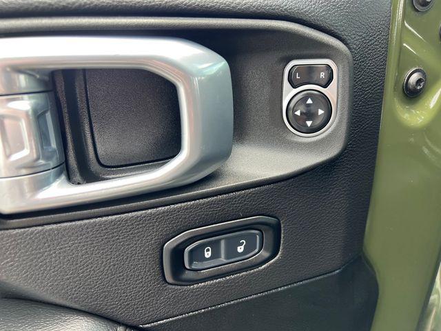 2023 Jeep Wrangler 4-Door Sahara Altitude