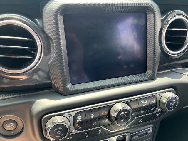 2023 Jeep Wrangler 4-Door Sahara Altitude