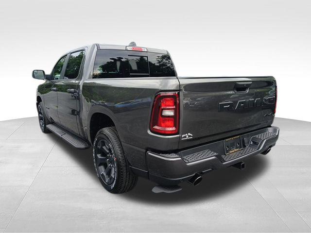 2026 Ram 1500 Express Crew Cab 4x4 57 Box