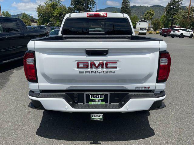 2026 GMC Canyon AT4, 4WD