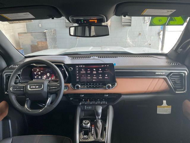 2026 GMC Canyon AT4, 4WD