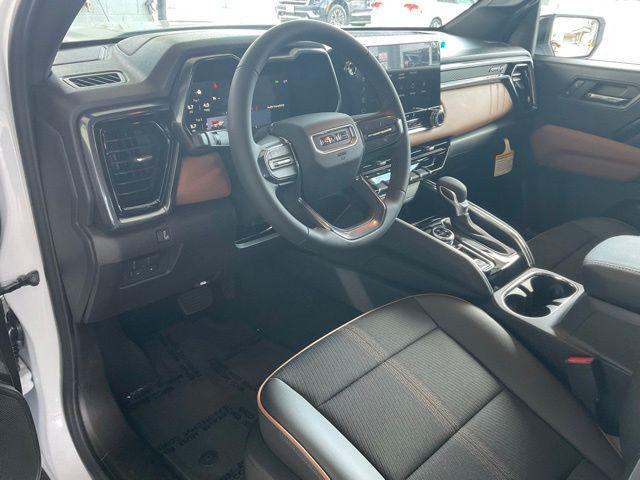 2026 GMC Canyon AT4, 4WD