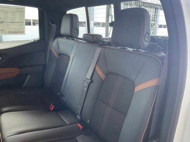 2026 GMC Canyon AT4, 4WD