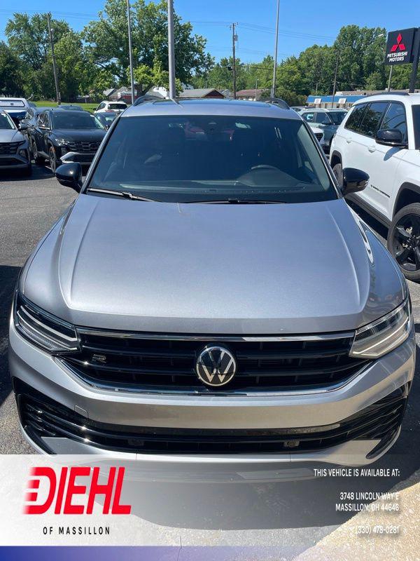 2024 Volkswagen Tiguan 2.0T SE R-Line Black for sale near Massillon, OH