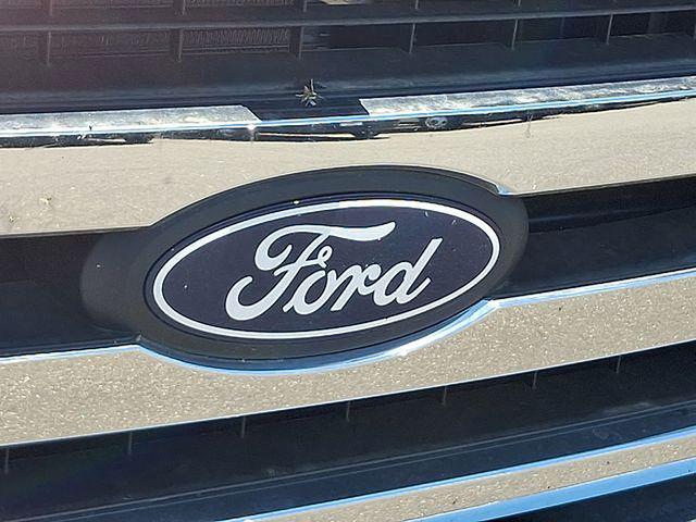 2027 Ford E-Series Cutaway Base