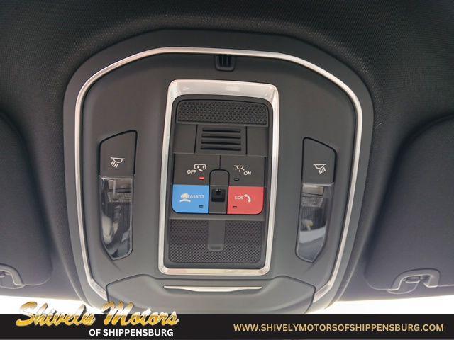2026 Jeep Cherokee Laredo 4x4