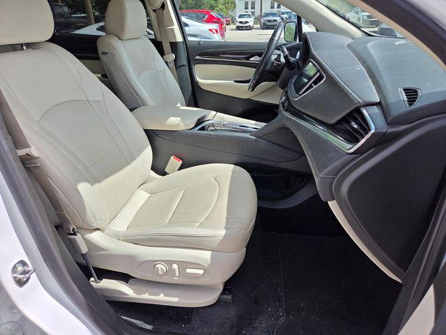 2024 Buick Enclave Essence FWD