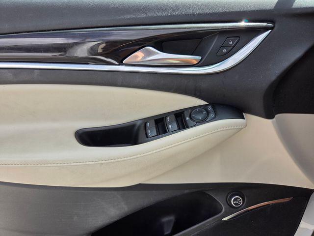 2024 Buick Enclave Essence FWD