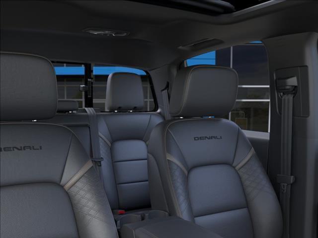 2026 GMC Canyon Denali, 4WD