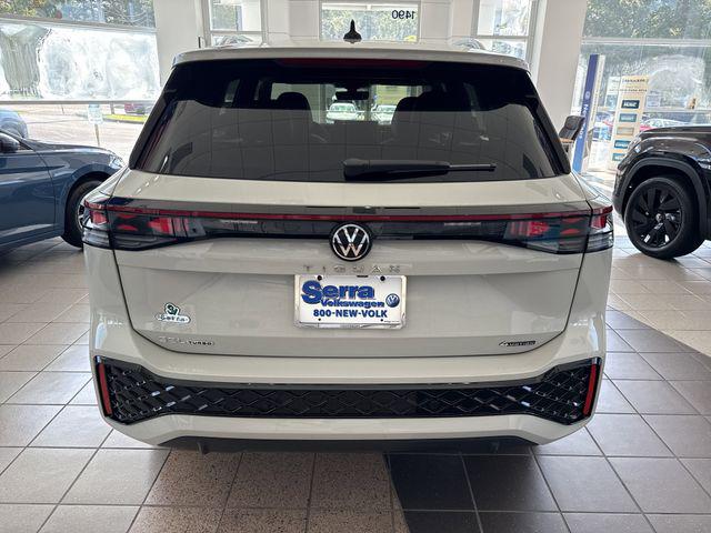 2026 Volkswagen Tiguan SEL R-Line Turbo