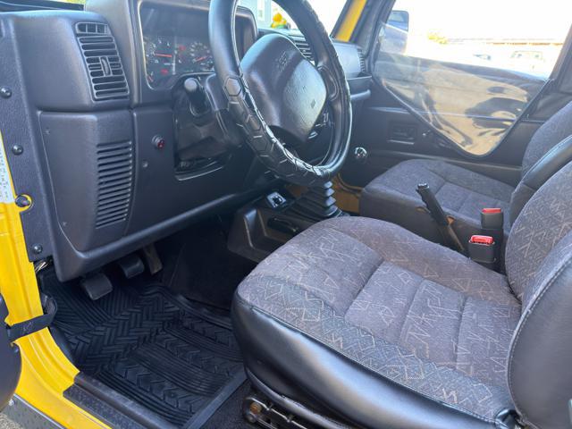 2001 Jeep Wrangler SE