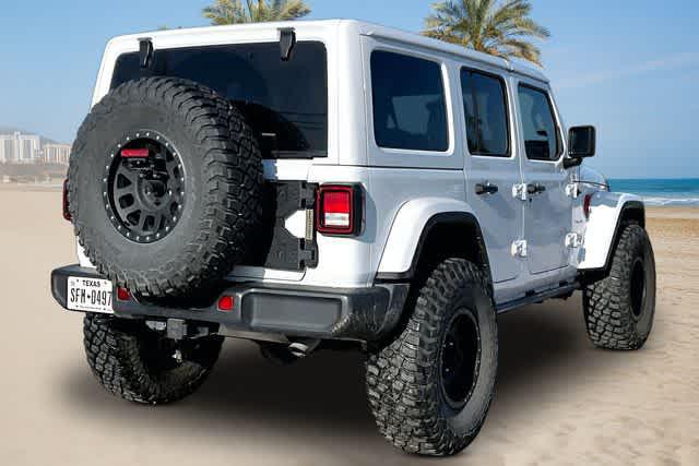 2022 Jeep Wrangler Unlimited Sahara 4x4