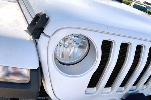2022 Jeep Wrangler Unlimited Sahara 4x4