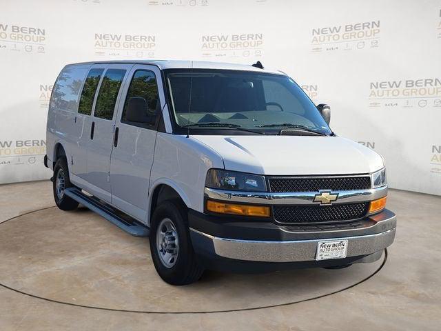 2025 Chevrolet Express Cargo Van RWD 2500 Regular Wheelbase WT