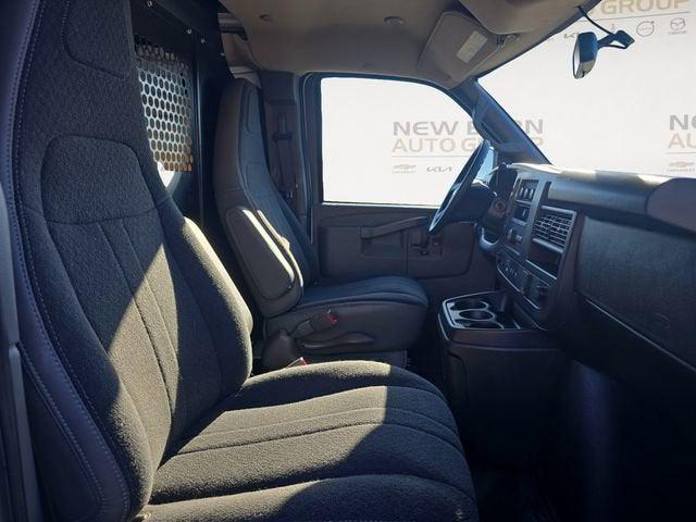 2025 Chevrolet Express Cargo Van RWD 2500 Regular Wheelbase WT