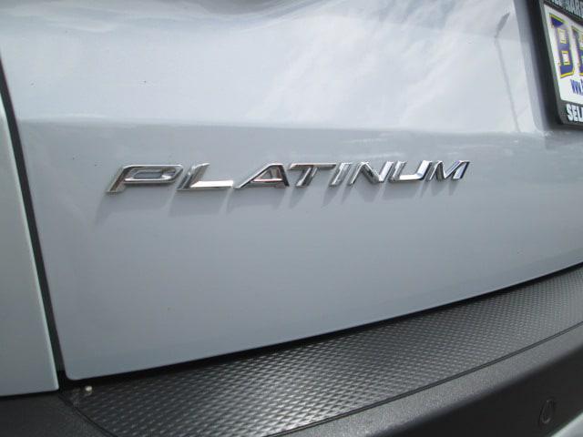 2025 Ford Escape Platinum