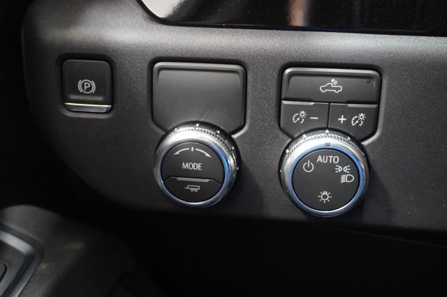 2026 GMC Sierra 1500 Crew Cab, Short Bed, SLE, RWD