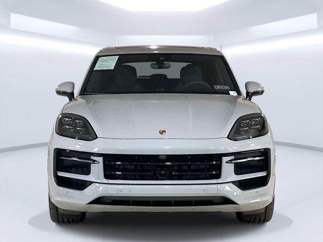 2025 Porsche Cayenne GTS