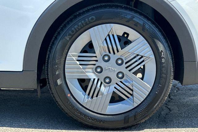 2025 Kia K4 LX