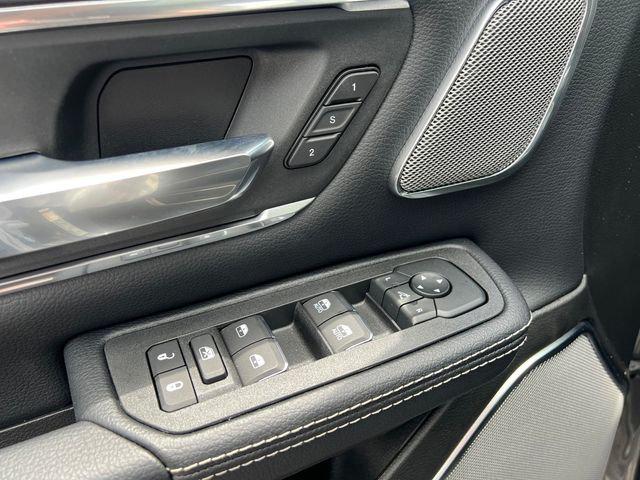 2026 Ram 1500 Laramie Crew Cab 4x4 57 Box