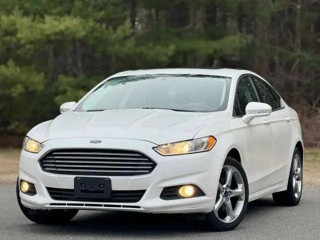 2013 Ford Fusion SE for sale in Fall River, MA