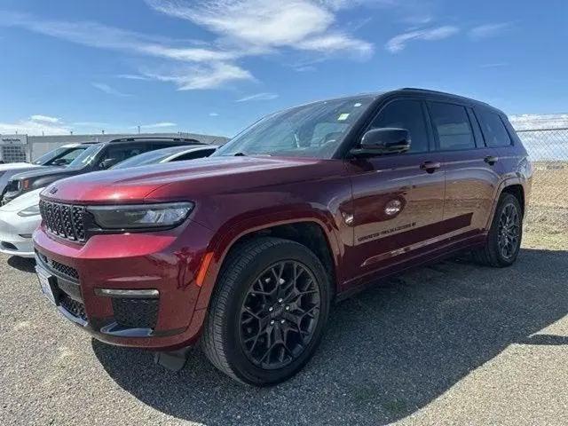 2024 Jeep Grand Cherokee L Summit 4x4 for sale in Sunnyside, WA