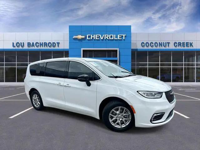 2024 Chrysler Pacifica Touring for sale in Coconut Creek, FL