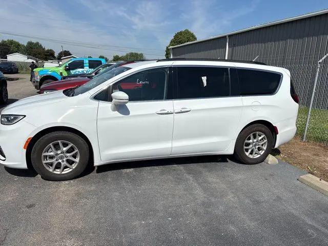 2022 Chrysler Pacifica Touring L for sale in Lafayette, IN