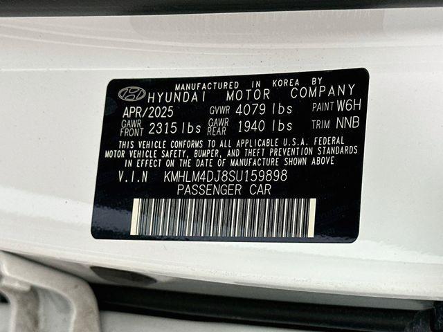 2025 Hyundai Elantra Hybrid SEL Sport