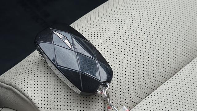 2026 Genesis GV70 2.5T Select