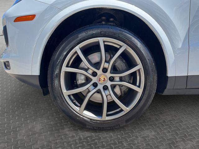 2022 Porsche Cayenne S