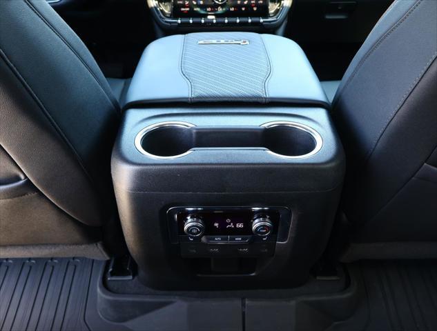 2026 GMC Yukon 4WD AT4
