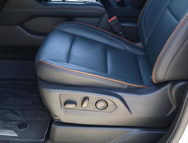 2026 GMC Yukon 4WD AT4