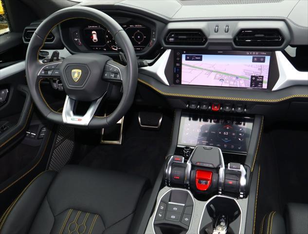 2025 Lamborghini Urus SE