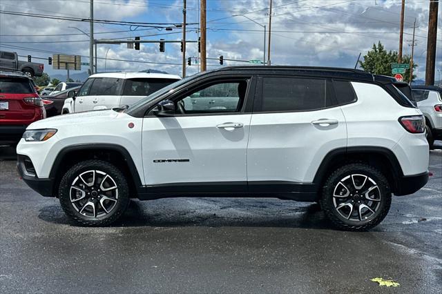 2025 Jeep Compass Trailhawk 4x4