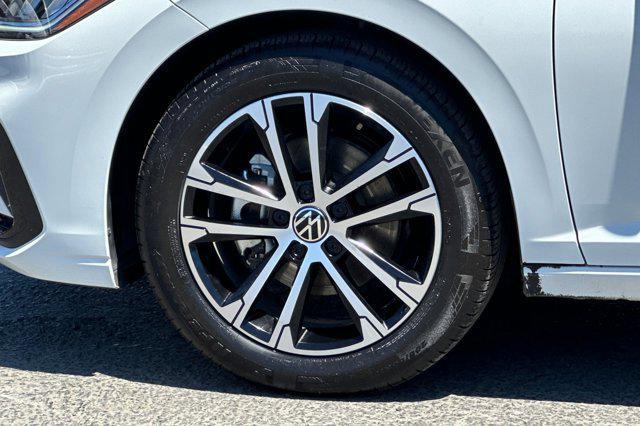 2025 Volkswagen Jetta 1.5T Sport