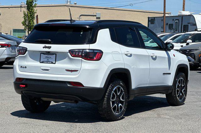 2025 Jeep Compass Trailhawk 4x4