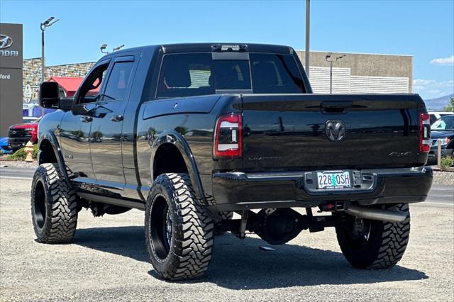 2024 Ram 3500 Limited Mega Cab 4x4 6'4" Box
