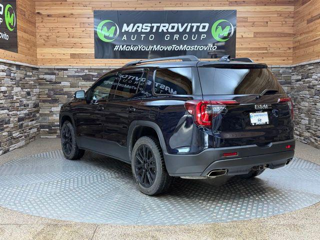 2022 GMC Acadia AWD SLT