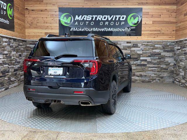 2022 GMC Acadia AWD SLT