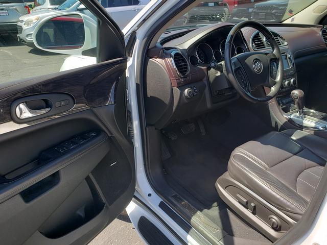 2017 Buick Enclave Leather