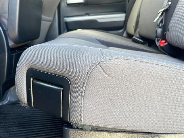 2016 Toyota Tundra SR5 5.7L V8
