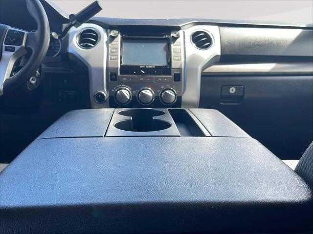 2016 Toyota Tundra SR5 5.7L V8