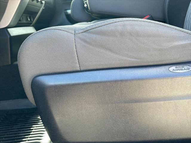 2016 Toyota Tundra SR5 5.7L V8