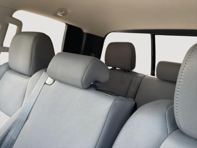 2016 Toyota Tundra SR5 5.7L V8