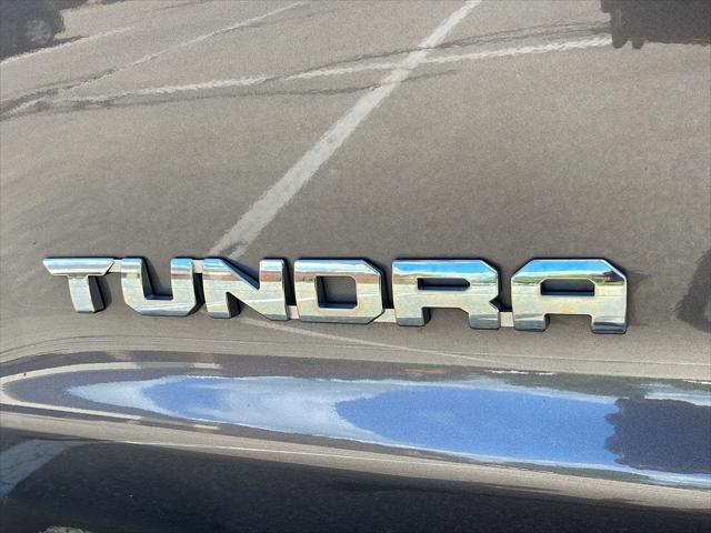 2016 Toyota Tundra SR5 5.7L V8