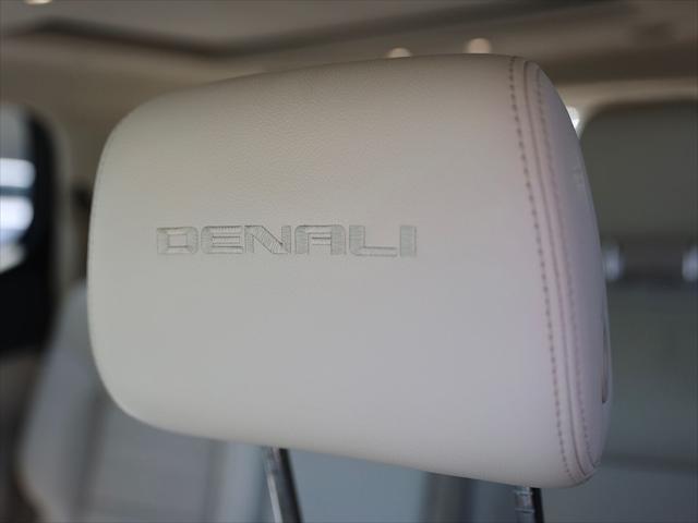 2020 GMC Acadia AWD Denali